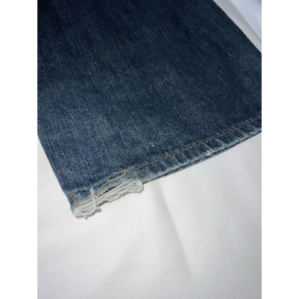 Levis levi 559